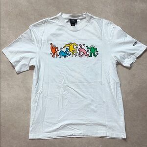 H&M Keith Haring Artistic Colorful Character Dancing Circle White Tee
